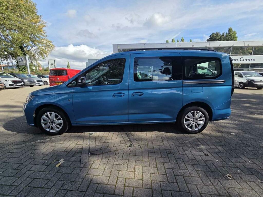 Volkswagen Caddy Maxi Life 2.0 Tdi Life Dsg Euro 6 Ss Blue #4