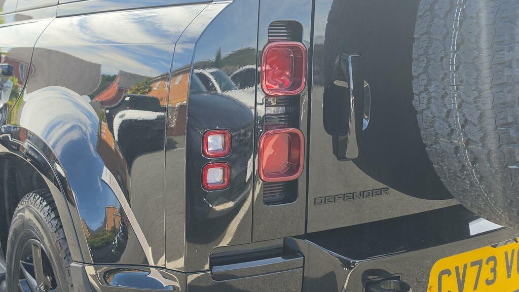 Land Rover Defender 110 3.0 D300 X-dynamic Hse 110 Grey #19