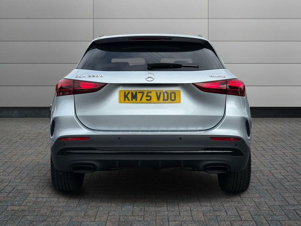 Mercedes-Benz GLA Class Gla 220 D 4Matic Amg Line Premium Plus Silver #6