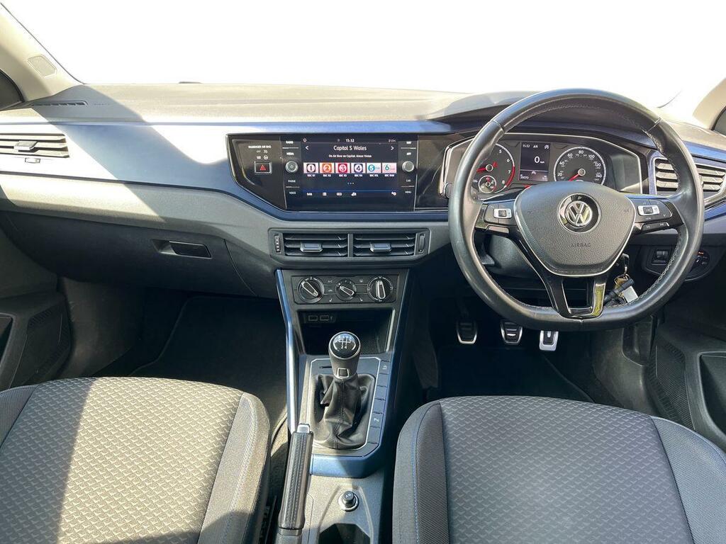 Volkswagen Polo Se Evo Black #9
