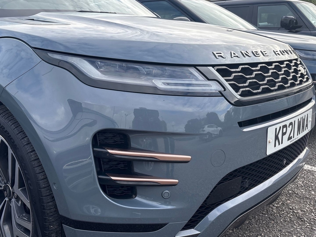Land Rover Range Rover Evoque 1.5 P300e Se Red #16