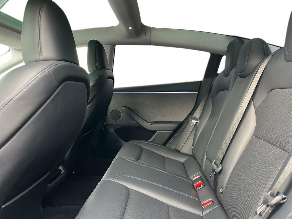 Tesla Model 3 Auto Rwd 4dr White #4