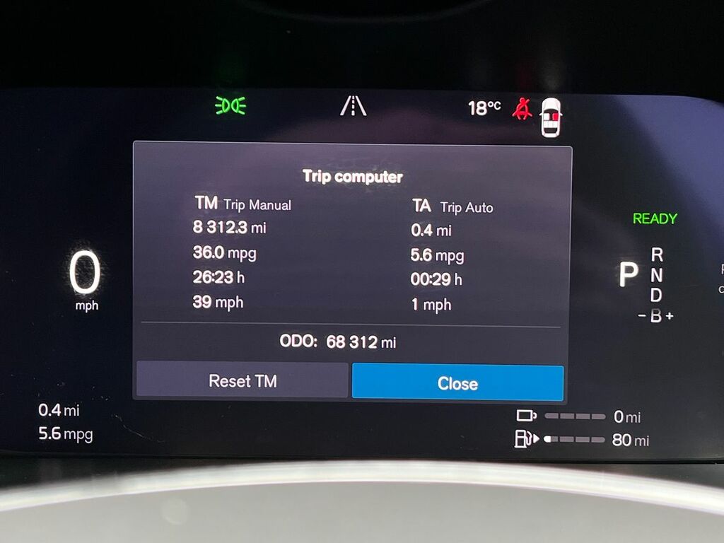 Volvo XC60 Plus Grey #40