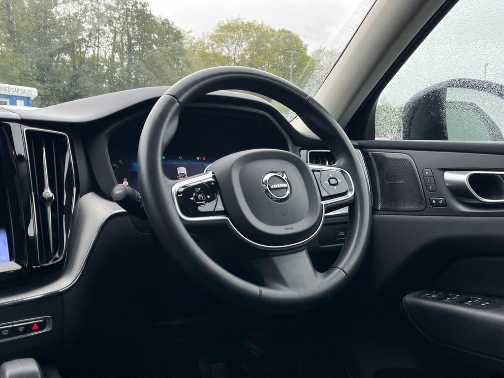 Volvo XC60 Plus Grey #13