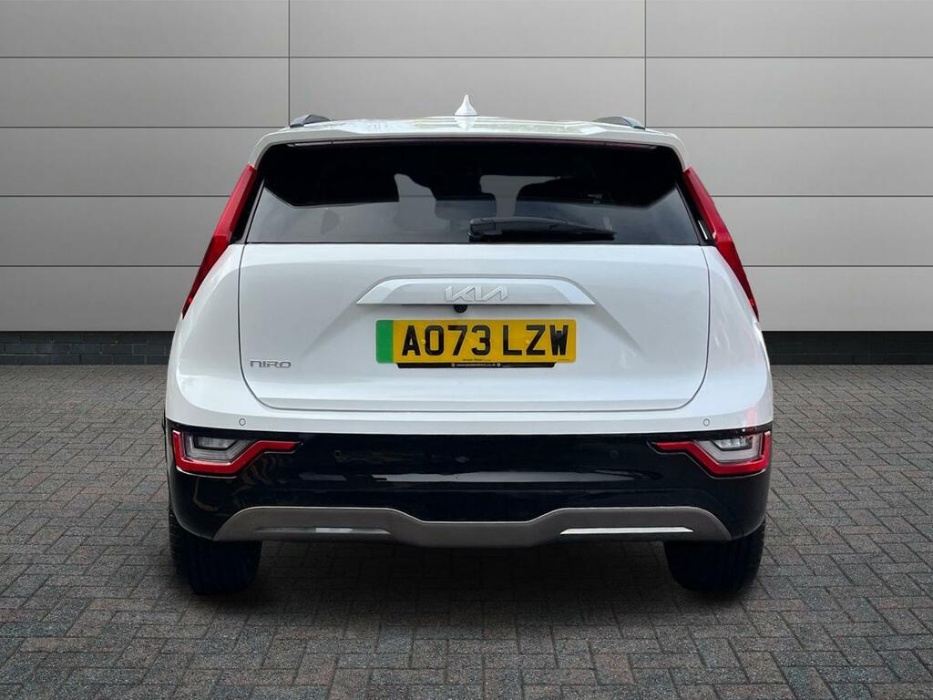 Kia e-Niro 64.8Kwh 3 White #6