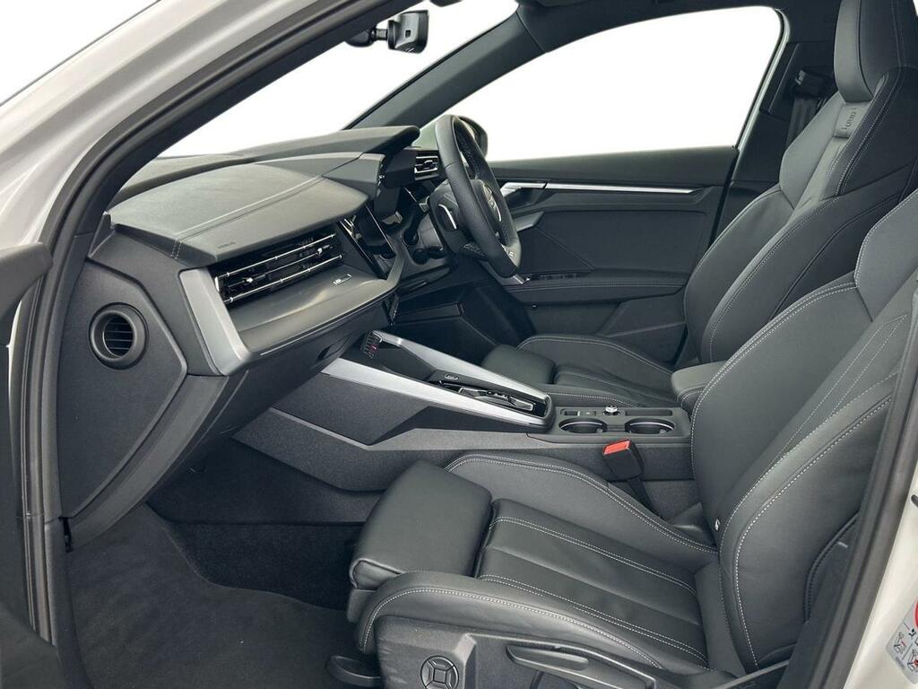 Audi A3 1.5 Tfsi S Line S Tronic Euro 6 Ss White #3
