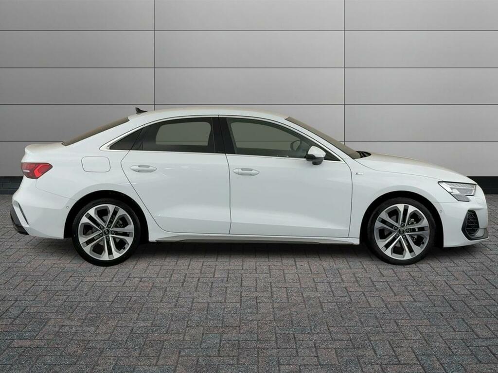 Audi A3 1.5 Tfsi S Line S Tronic Euro 6 Ss White #5