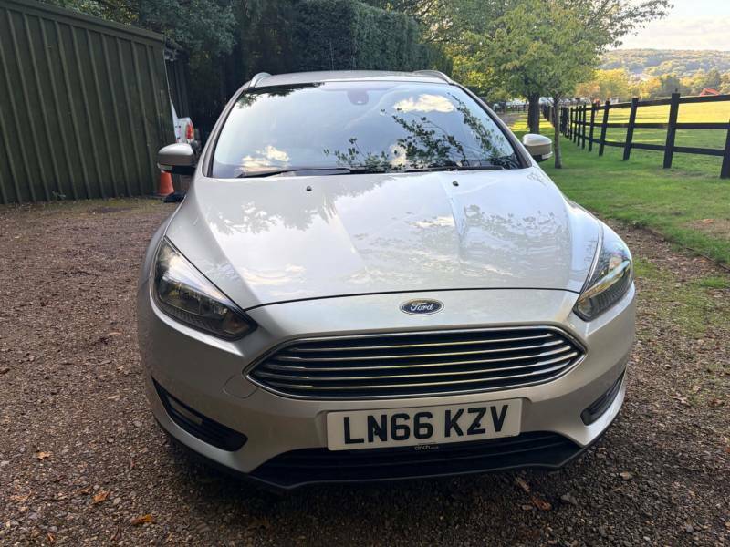 Ford Focus 1.5 Tdci Zetec Euro 6 Ss Silver #2