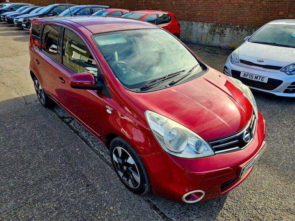 Nissan Note 1.6 16V N-tec Euro 5 Red #2
