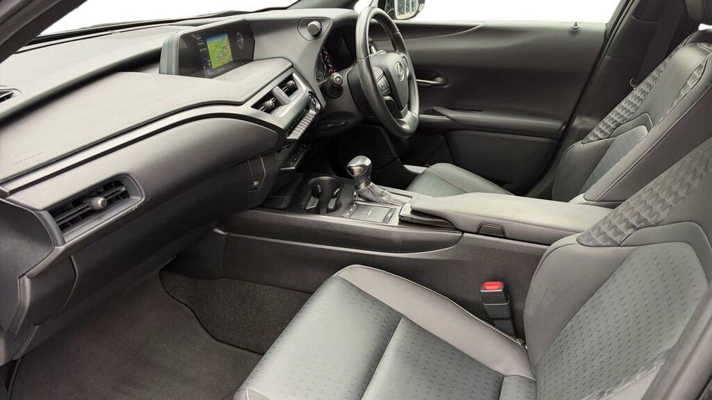 Lexus UX 2.0 250H Premium Sport Edition Suv Hybr Black #5