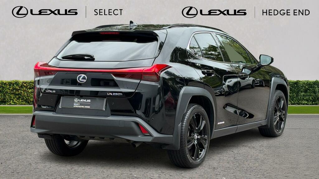 Lexus UX 2.0 250H Premium Sport Edition Suv Hybr Black #2