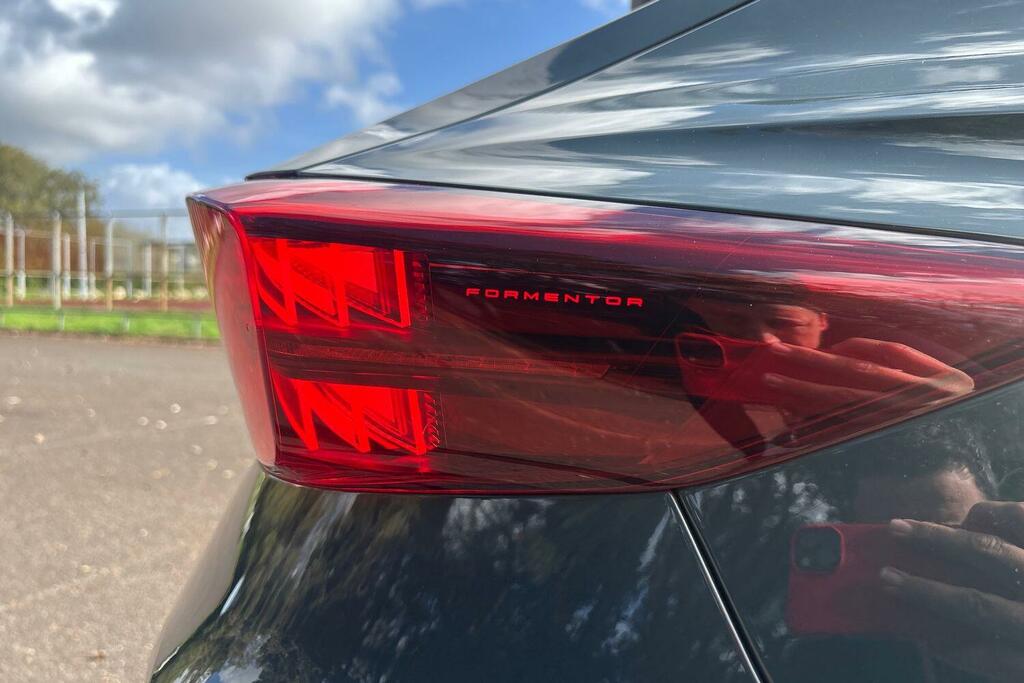 Cupra Formentor 1.5 Etsi V2 Suv Hybrid Dsg Grey #30