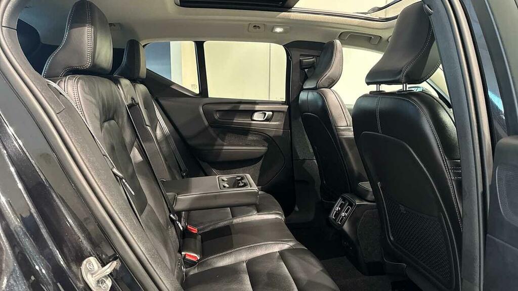 Volvo XC40 Ultra, B3 Mild Hybrid, Dark Black #6