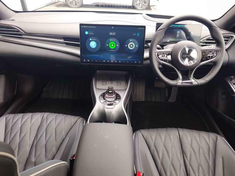 Byd Seal 82.5Kwh Excellence Awd White #6