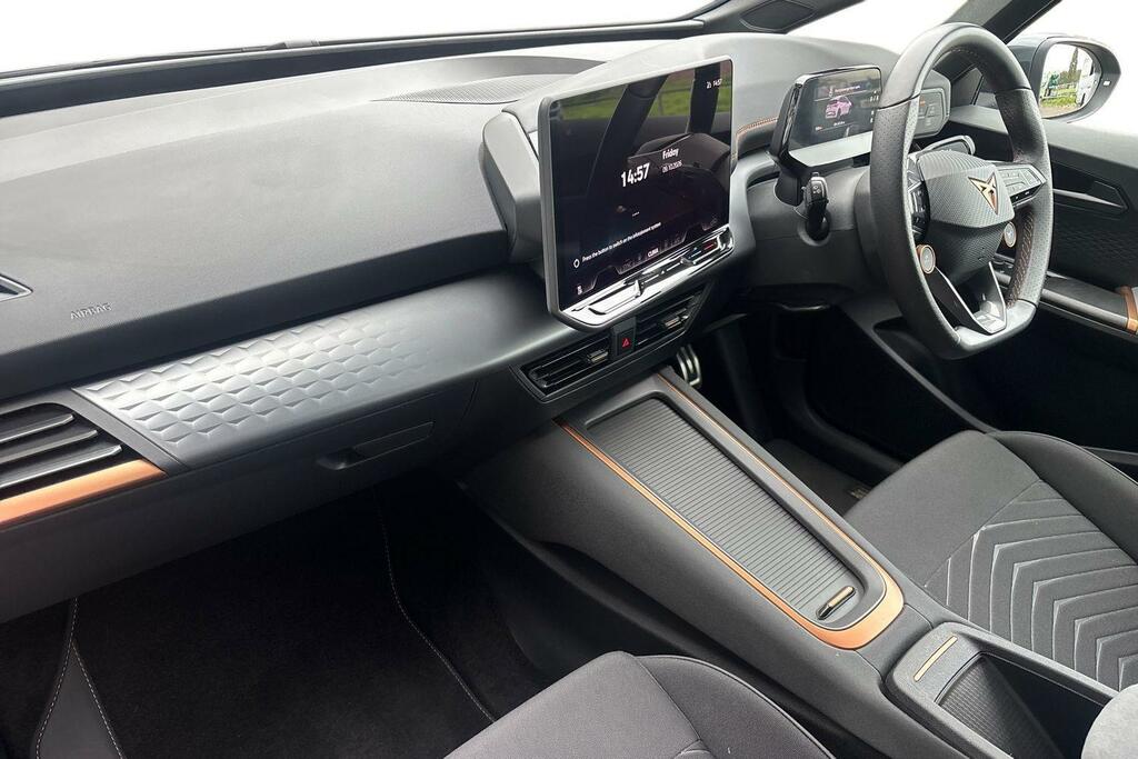 Cupra Born 170Kw E-boost V1 59Kwh Black #2