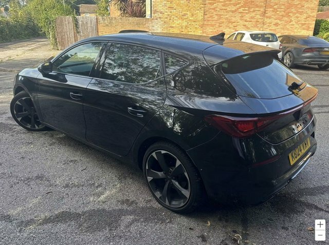 Cupra Leon 1.5 Etsi 150 V3 Dsg 2024 Grey #7