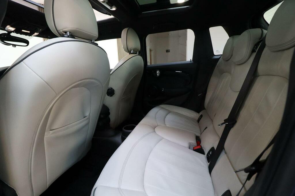 Mini Hatch 1.5 Cooper Steptronic Euro 6 S S Silver #11