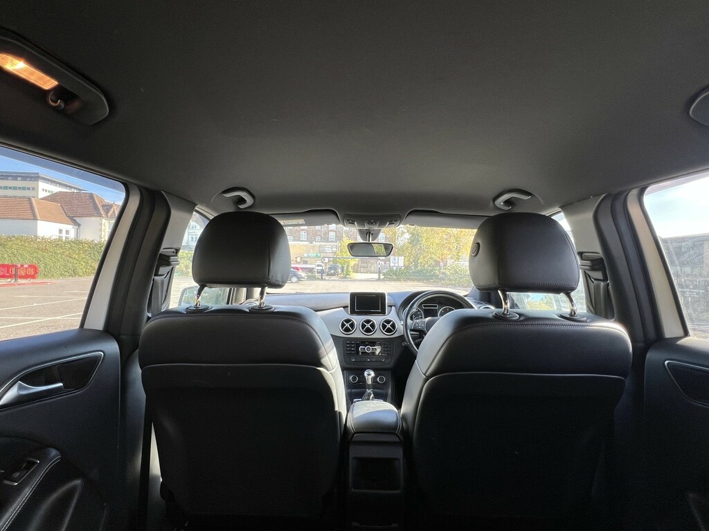Mercedes-Benz B Class Mpv 1.5 B180 Cdi Eco Se 2014 Black #22