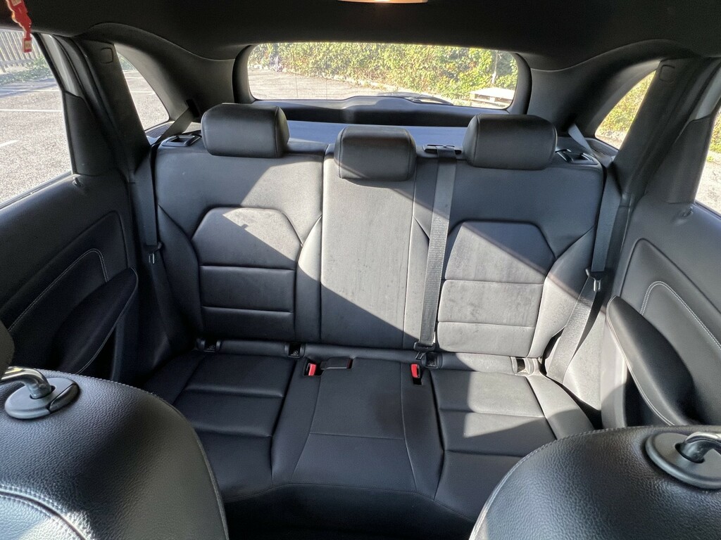 Mercedes-Benz B Class Mpv 1.5 B180 Cdi Eco Se 2014 Black #15