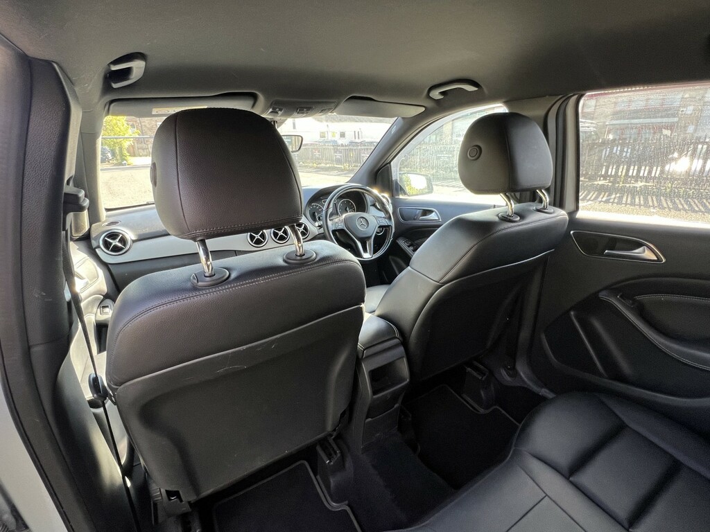 Mercedes-Benz B Class Mpv 1.5 B180 Cdi Eco Se 2014 Black #17