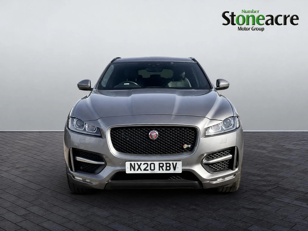 Jaguar F-Pace 2.0 I4 180Ps R-sport Awd Black #2
