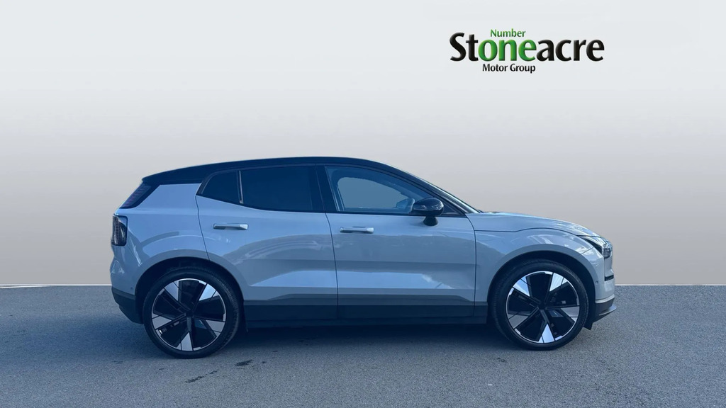 Volvo EX30 315Kw Twin Motor Performance Ultra 69Kwh #3