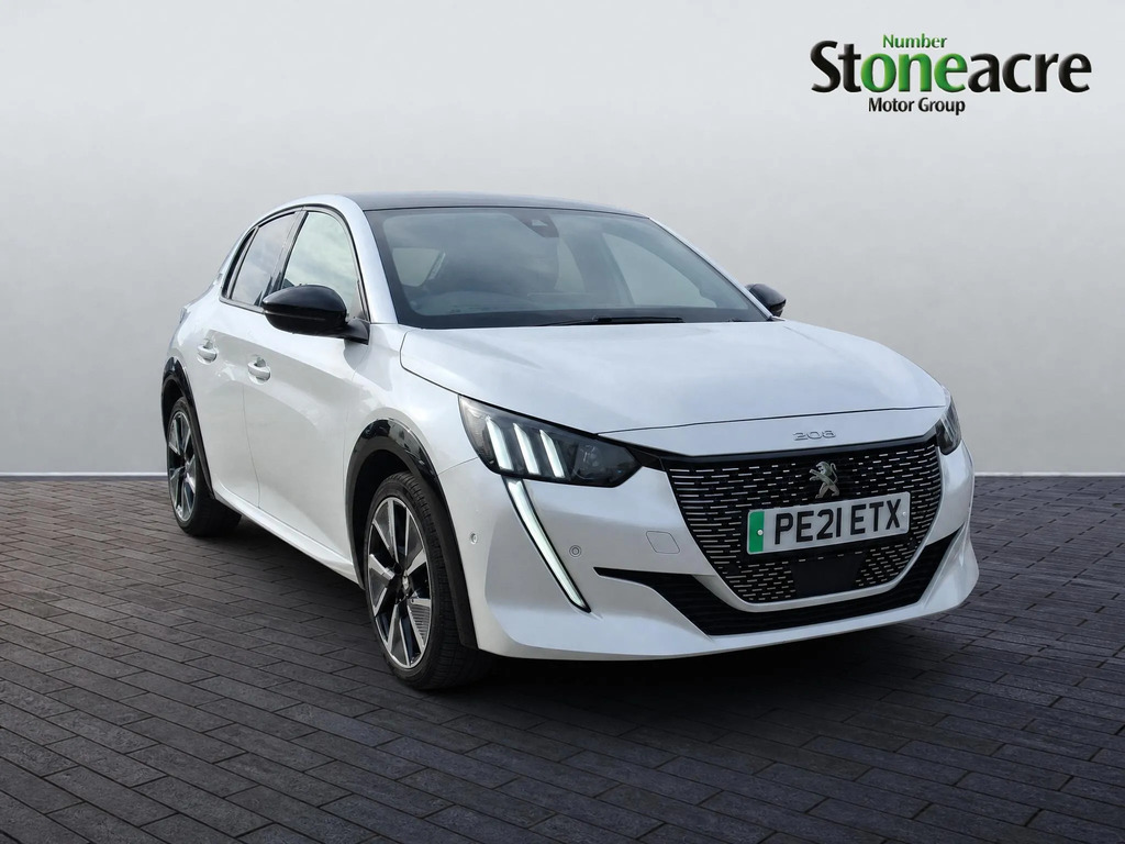 Peugeot e-208 50Kwh Gt Premium White