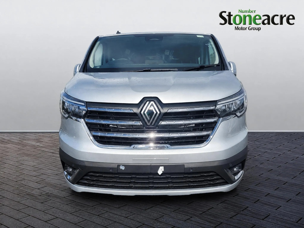 Renault Trafic 2.0 Dci Blue Ll30 Extra Sport Crew Van L2 H1 