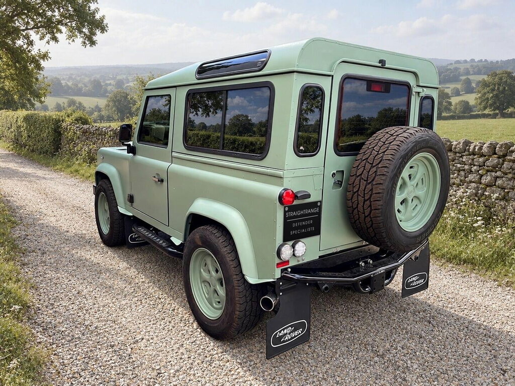 Land Rover Defender 90 2.2 Tdci Xs Hard Top Suv 4Wd Swb Green #6