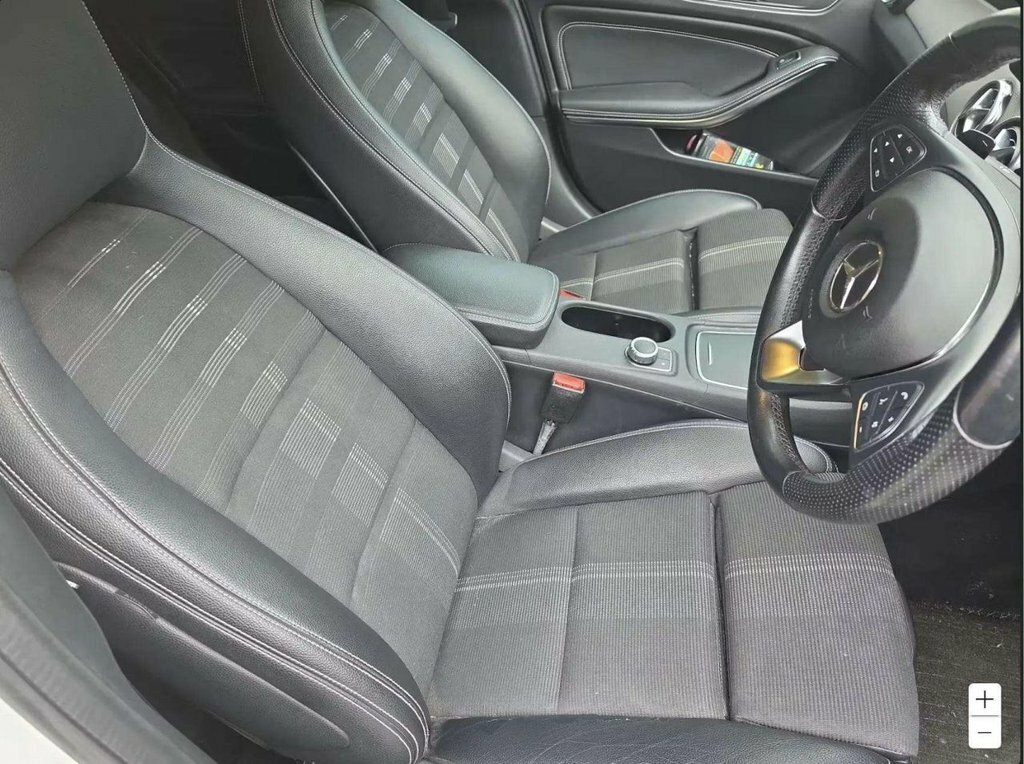 Mercedes-Benz GLA Class Gla 180 Urban Edition White #6
