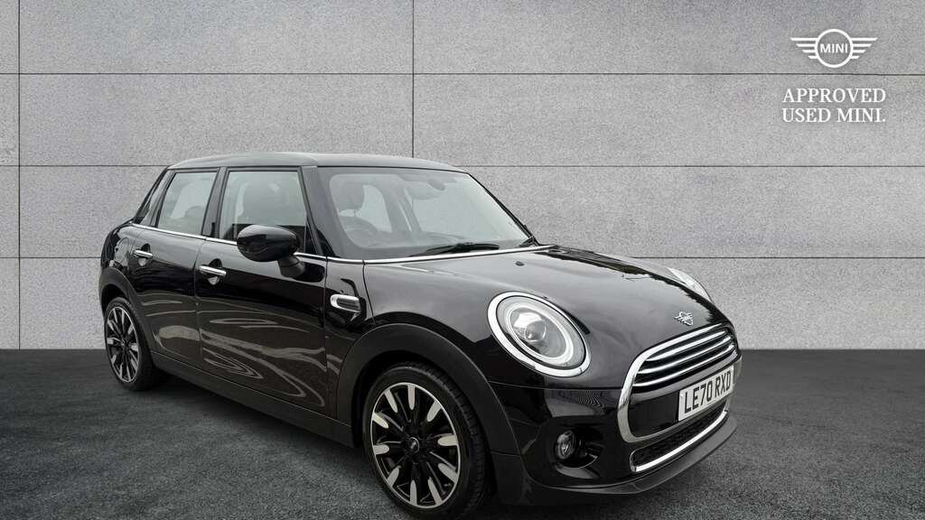 Mini Hatch 1.5 Cooper Exclusive II Comfortnav Pck Black