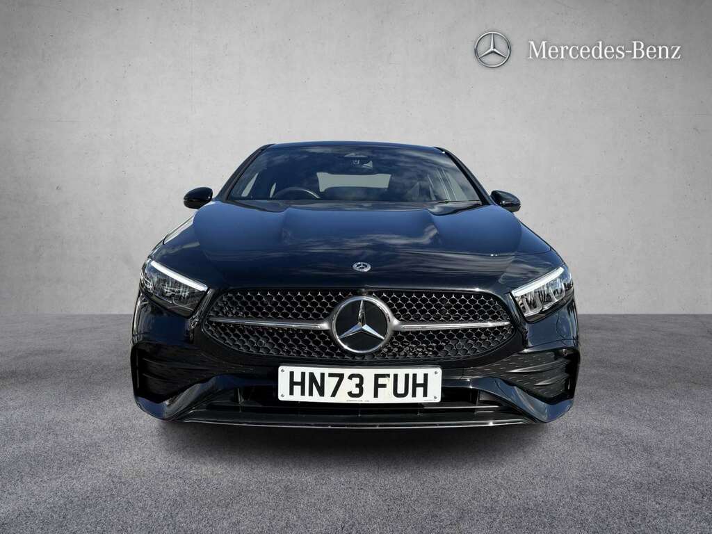 Mercedes-Benz A Class A200 Amg Line Executive 2023 Black #3