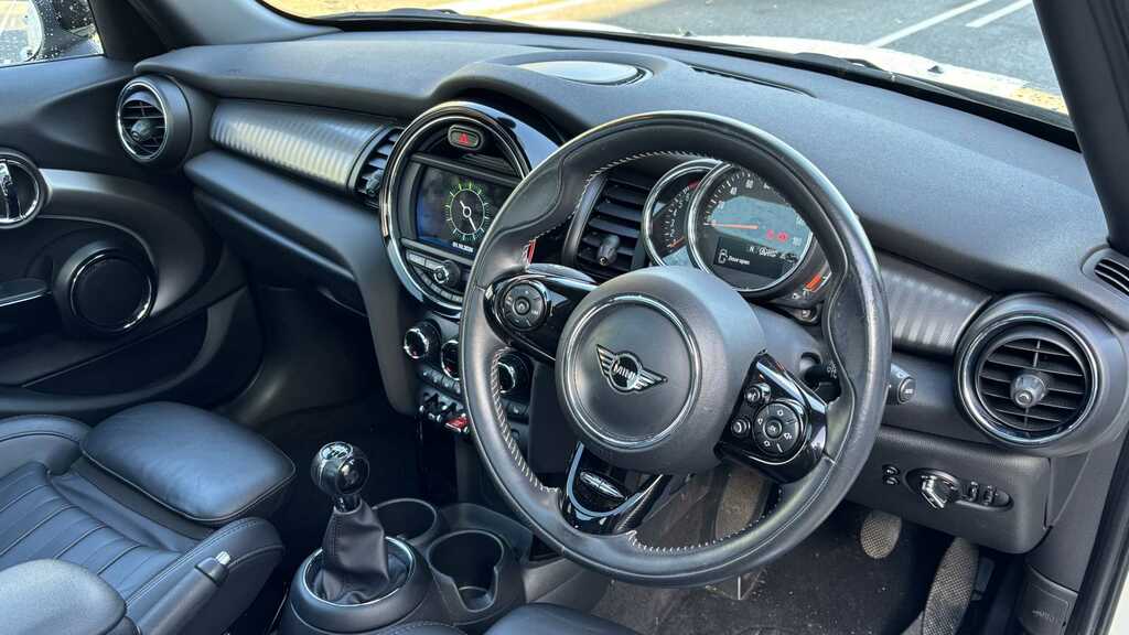 Mini Hatch 2.0 Cooper S Exclusive II 2020 FA69CCF White #4