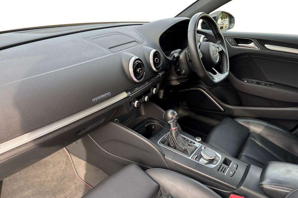 Audi A3 35 Tfsi S Line Comfortsound Grey #2