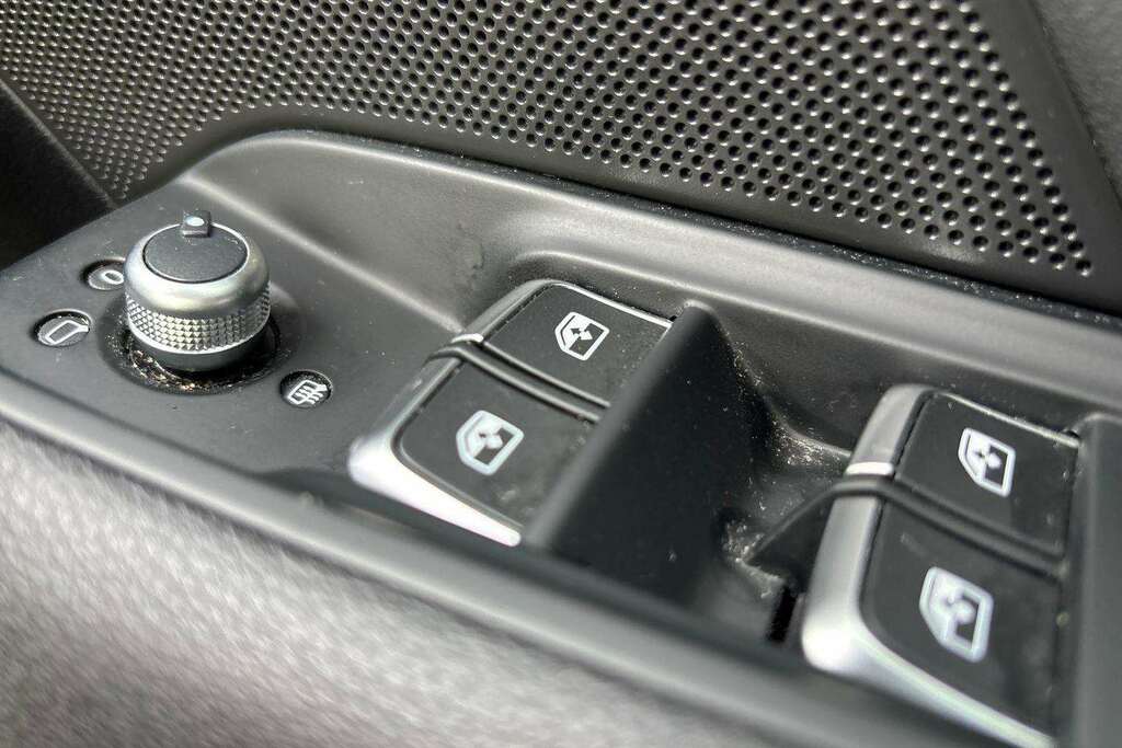 Audi A3 35 Tfsi S Line Comfortsound Grey #14
