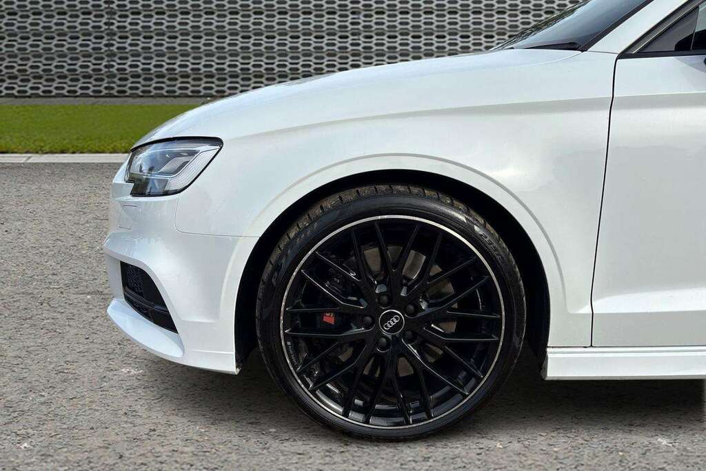Audi A3 35 Tfsi S Line Comfortsound Grey #11