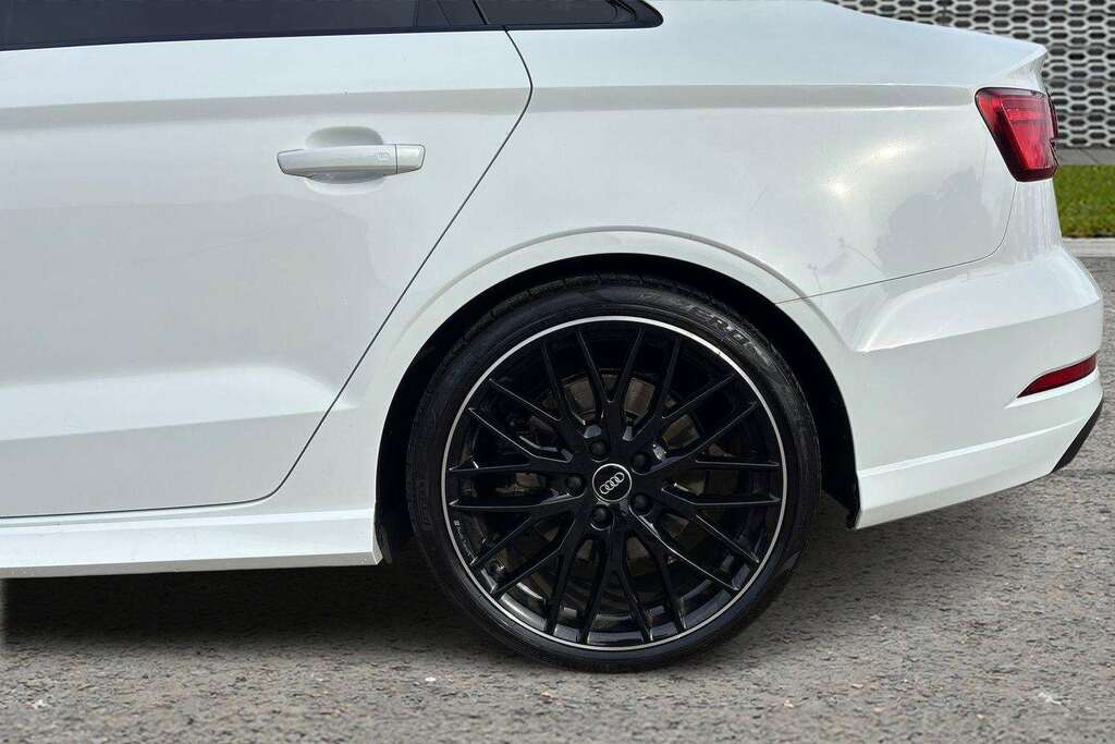 Audi A3 35 Tfsi S Line Comfortsound Grey #10
