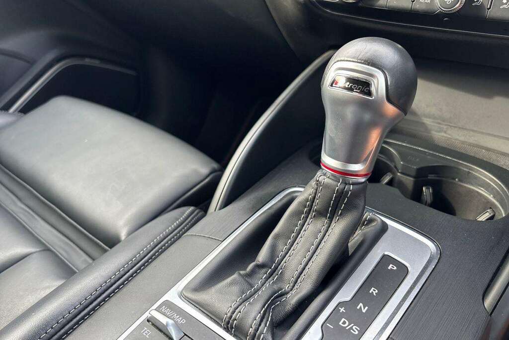 Audi A3 35 Tfsi S Line Comfortsound Grey #15