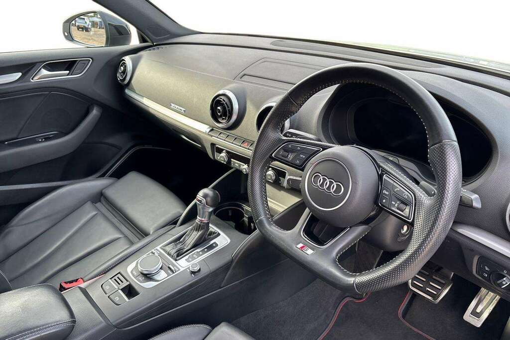 Audi A3 35 Tfsi S Line Comfortsound Grey #6