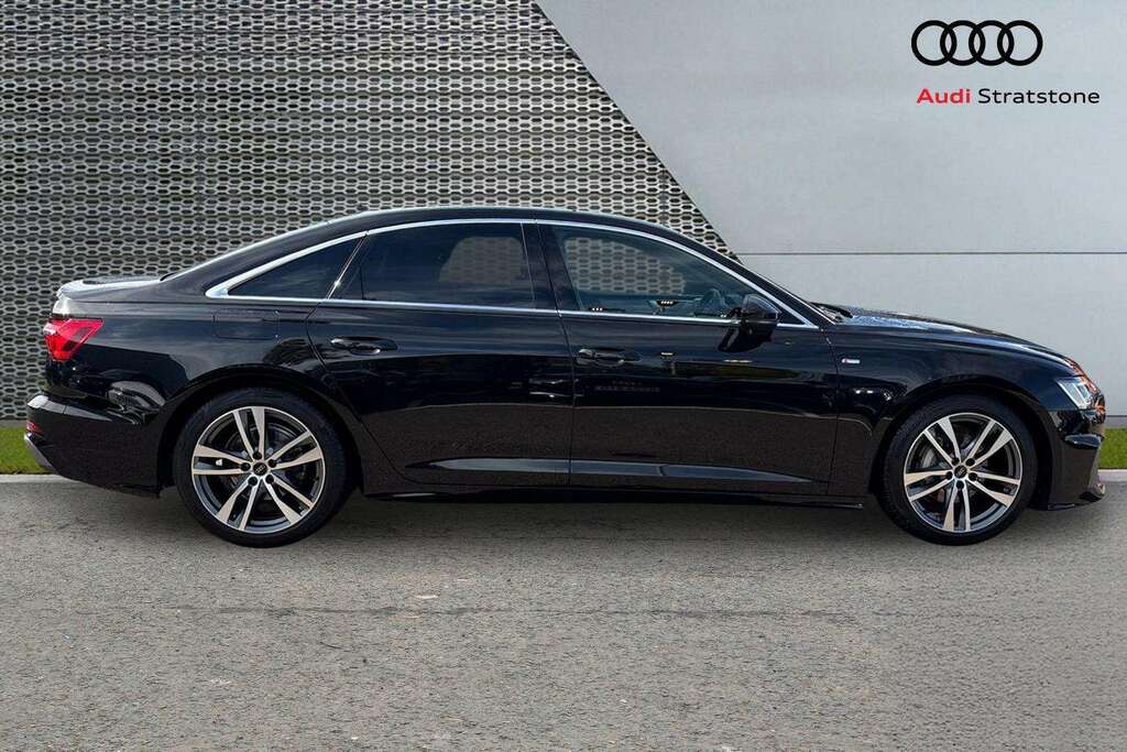 Audi A6 40 Tfsi S Line S Tronic 2025 Black #4