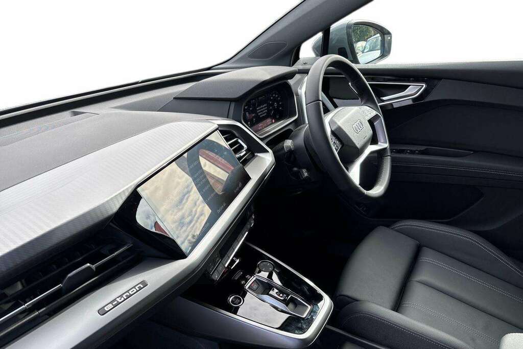 Audi Q4 E Tron 210Kw 45 82Kwh Sport Leather 2026 Grey #2