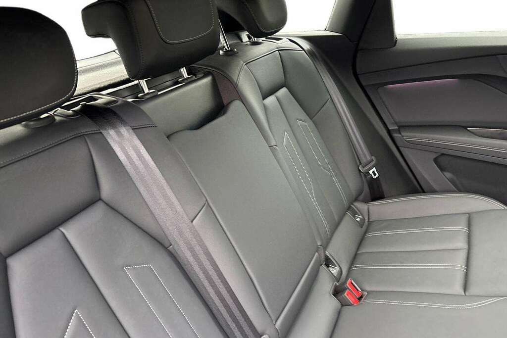 Audi Q4 E Tron Audi Q4 E-tron Sportback 210Kw 45 82Kwh S Line Black #22