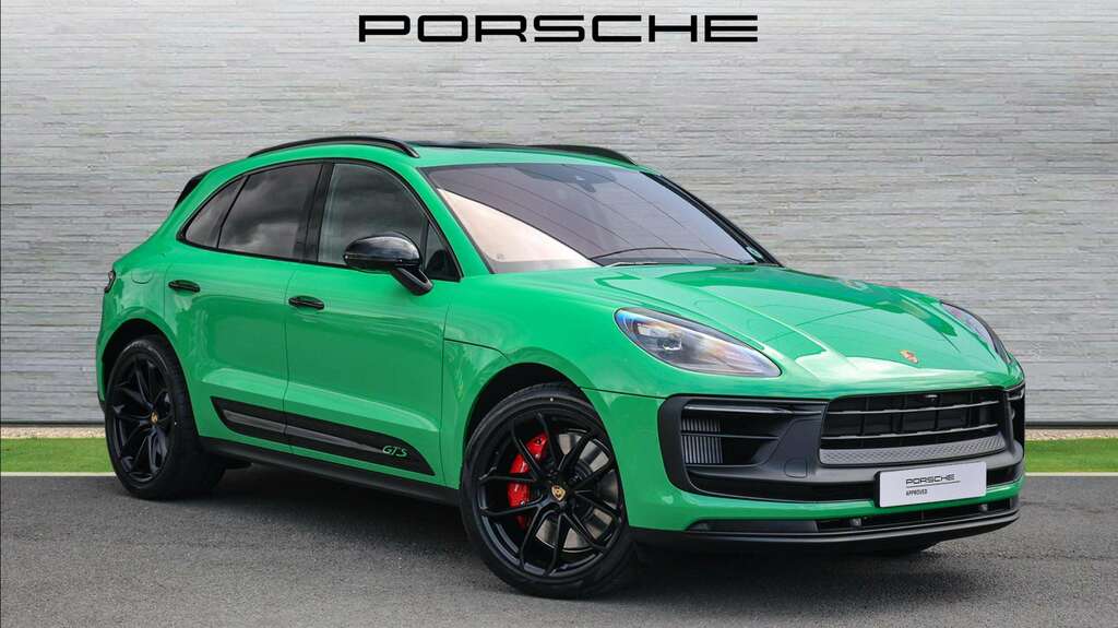 Porsche Macan Gts 2023 Green