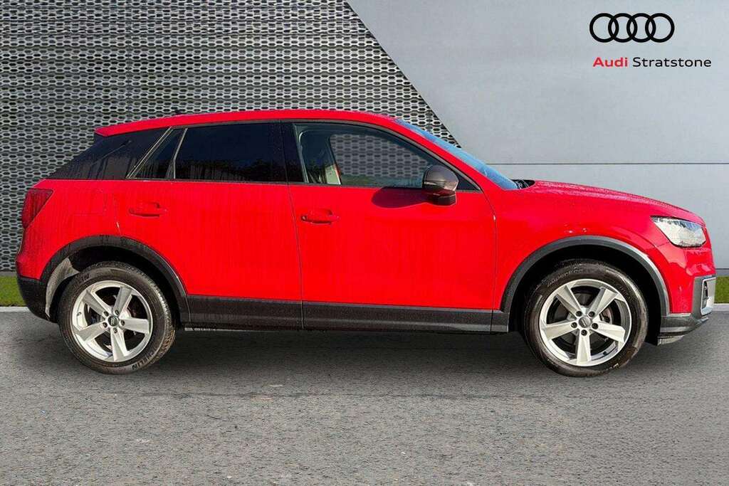 Audi Q2 1.5 Q2 Sport 35 Tfsi Grey #4