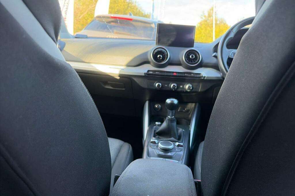 Audi Q2 1.5 Q2 Sport 35 Tfsi Grey #23