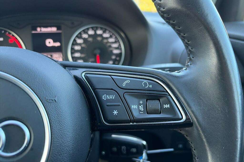 Audi Q2 1.5 Q2 Sport 35 Tfsi Grey #17