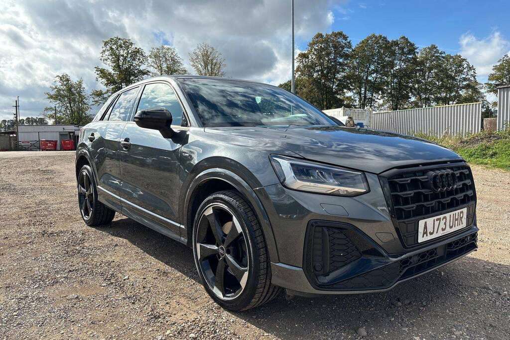 Audi Q2 Black Edition 35 Tfsi 150 Ps S Tronic Blue #35