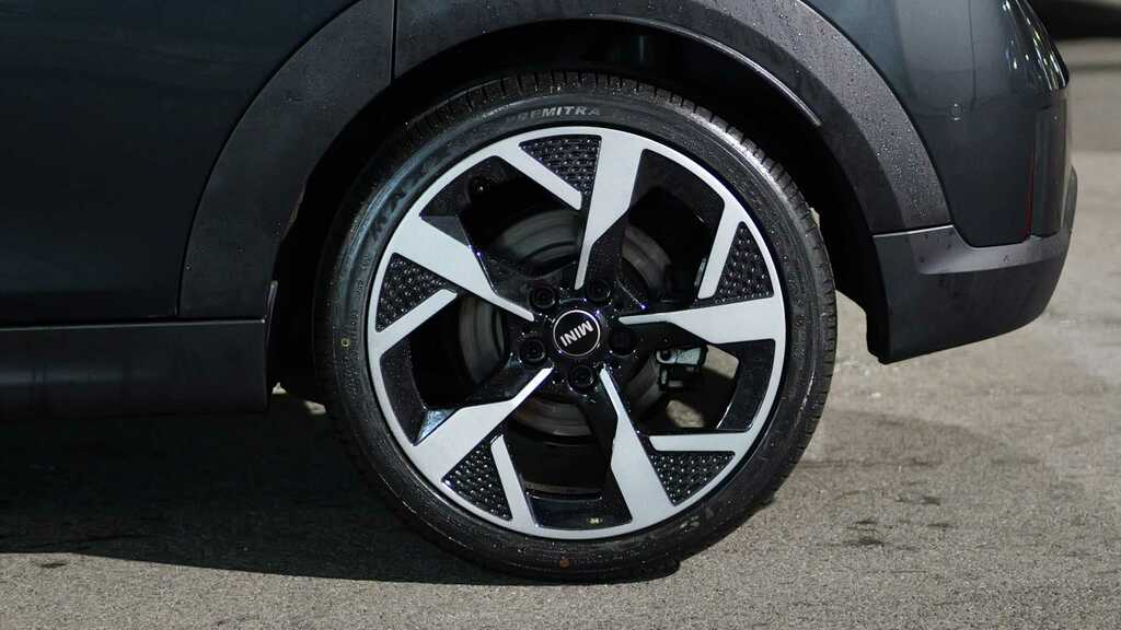 Mini Hatch 2.0 S Exclusive Level 2 2025 Grey #4