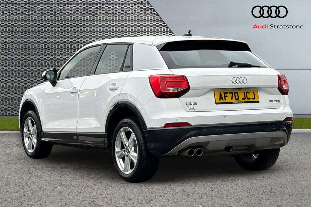 Audi Q2 35 Tfsi Sport S Tronic 2020 White #3
