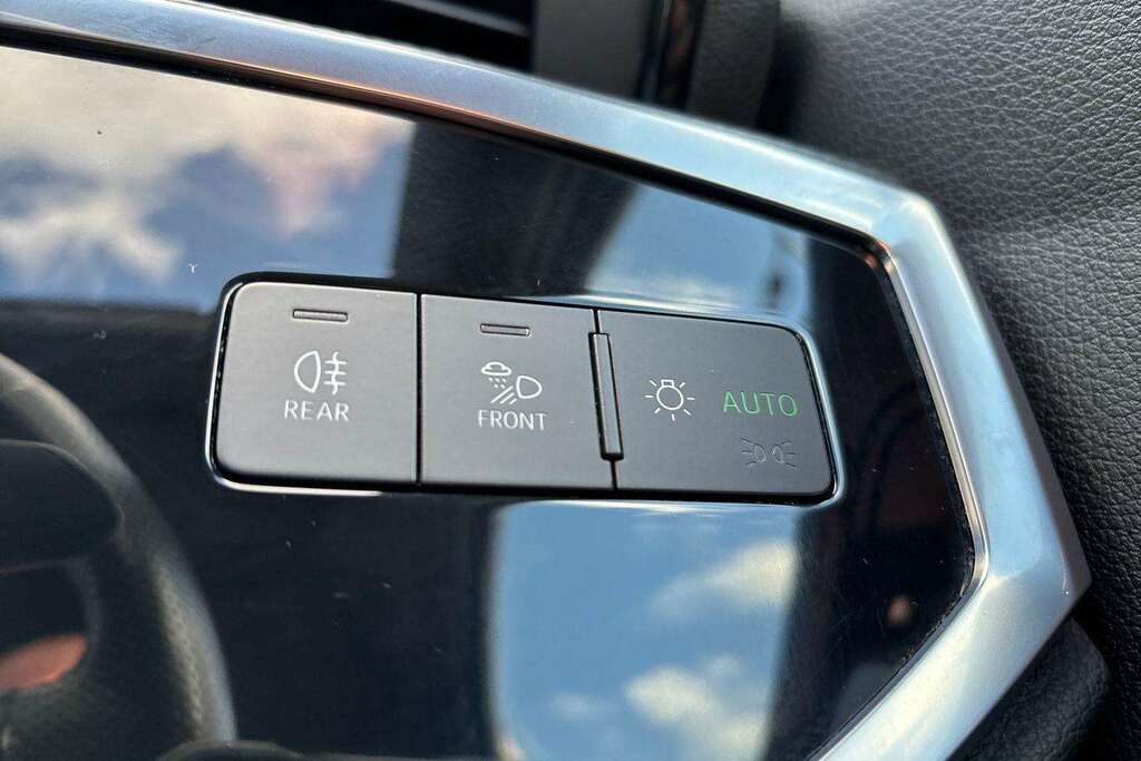 Audi Q3 35 Tdi Sport S Tronic White #34